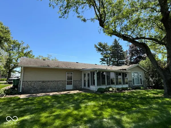 7301 N Walnut ST, Muncie, IN 47303