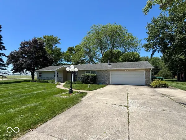 7301 N Walnut ST, Muncie, IN 47303