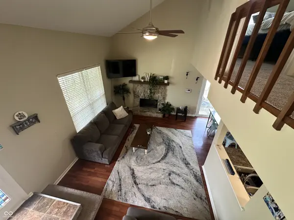 7862 Hunters PATH, Indianapolis, IN 46214