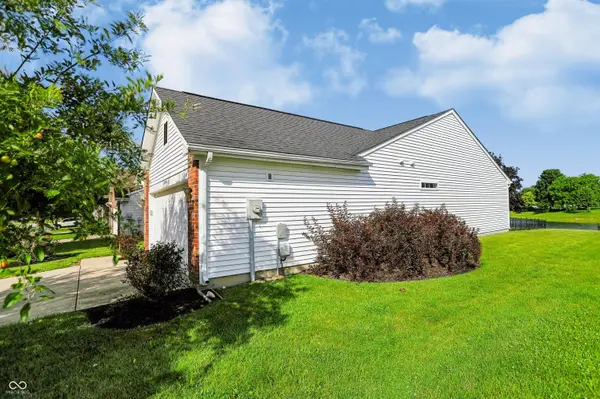 6904 N Laredo DR, Mccordsville, IN 46055