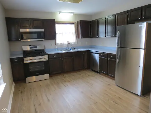 470 N Pine ST, Morgantown, IN 46160