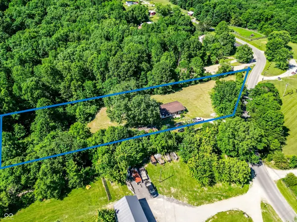 8730 Sweetwater TRL, Nineveh, IN 46164