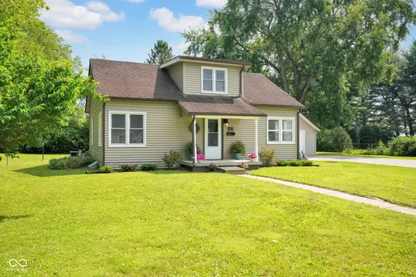 3127 13th ST, Columbus, IN 47201