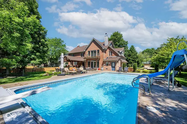 12247 Old Stone DR, Indianapolis, IN 46236