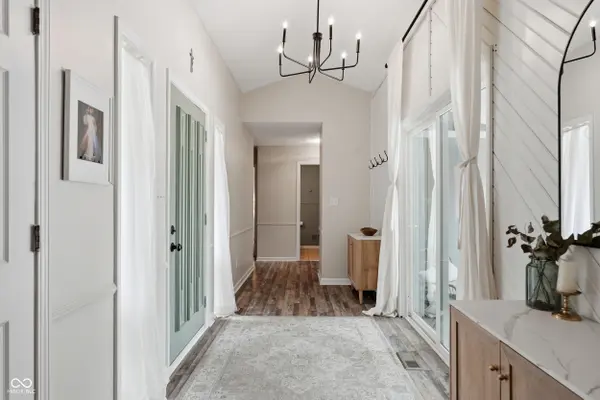 221 Aspen WAY, Noblesville, IN 46062