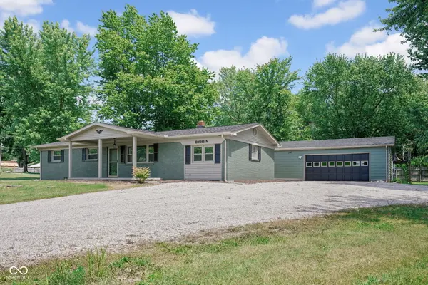 8190 N Greenacres RD, Scipio, IN 47273