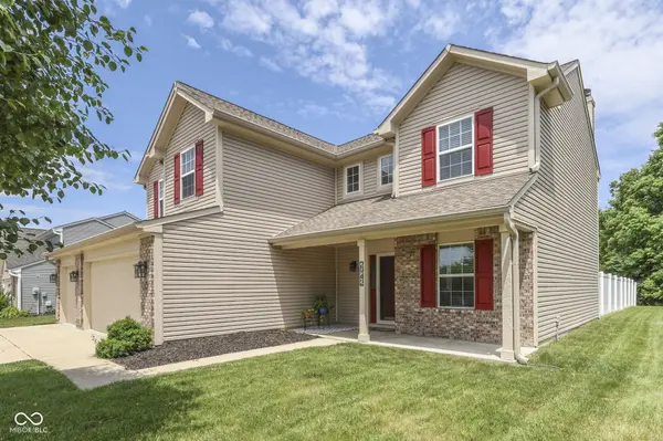 2942 Coles Creek LN, Indianapolis, IN 46217
