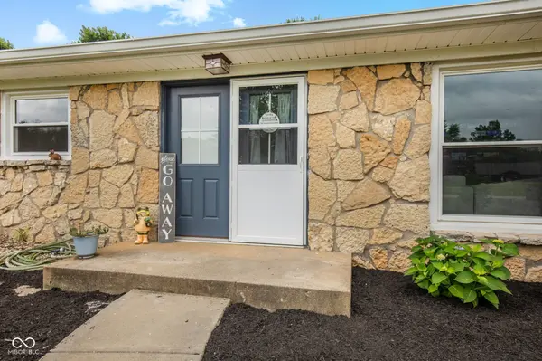 6206 Catalina DR, Indianapolis, IN 46259