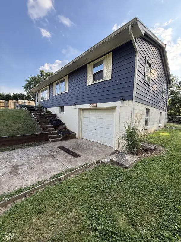 221 N Eugene, Cayuga, IN 47928