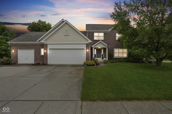 10917 Yorktown XING, Carmel, IN 46032