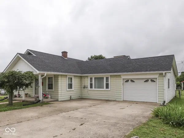 810 S Cherry ST, Martinsville, IN 46151