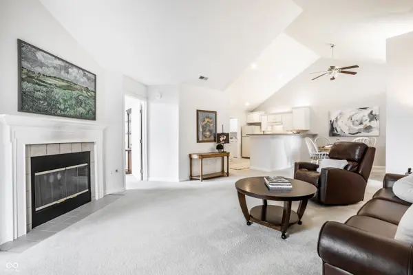 2336 Steeple Chase, Shelbyville, IN 46176