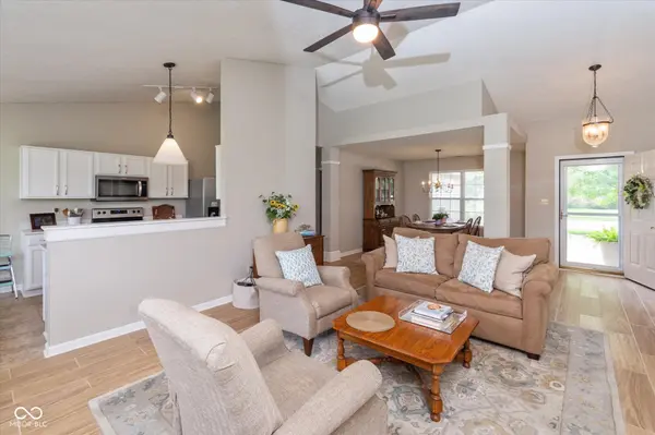 4530 Golden Hinde WAY, Westfield, IN 46062
