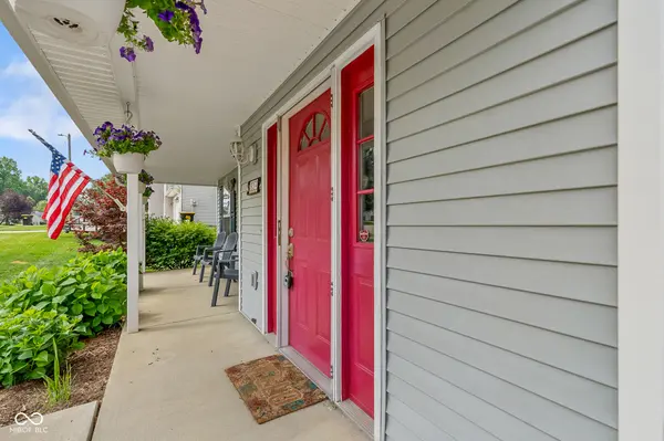 834 S Deer Run, Ellettsville, IN 47429