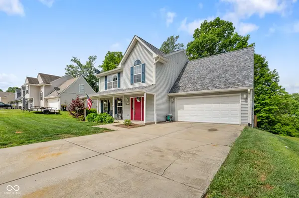 834 S Deer Run, Ellettsville, IN 47429