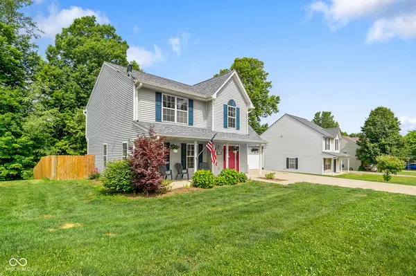 834 S Deer Run, Ellettsville, IN 47429