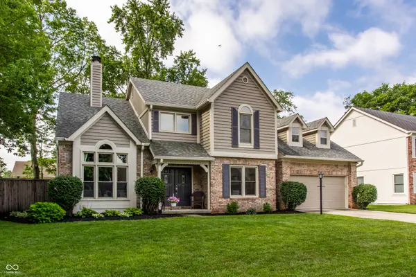 815 Grace DR, Carmel, IN 46032