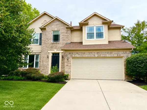 5400 Wakefield DR S, Greenwood, IN 46142