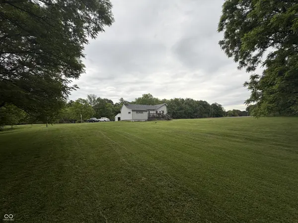 11152 Lewis RD, Laurel, IN 47024