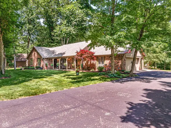 112 Pinehurst AVE, Fishers, IN 46037