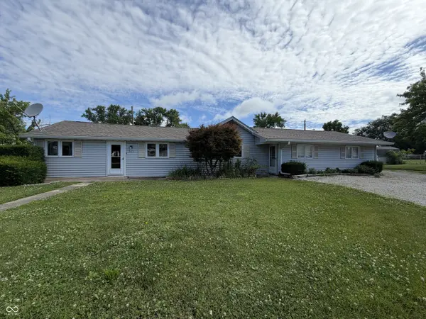 303 E Pat Rady WAY, Bainbridge, IN 46105