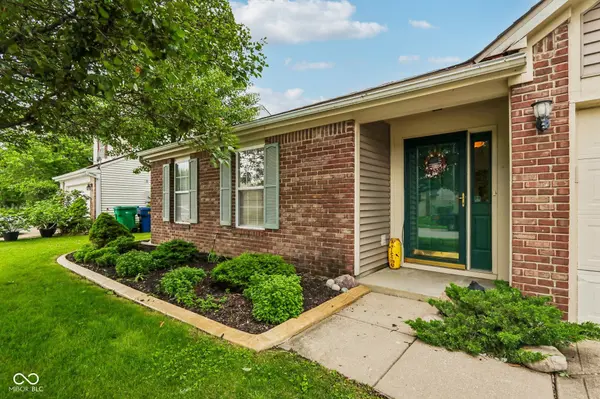 6660 W Denton DR, Mccordsville, IN 46055
