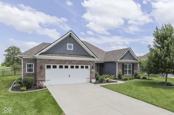 4375 Furlong LN, Bargersville, IN 46106