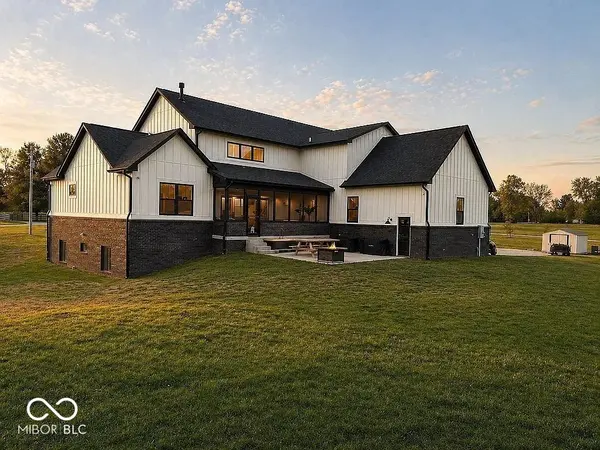 276 W State Road 44, Franklin, IN 46131