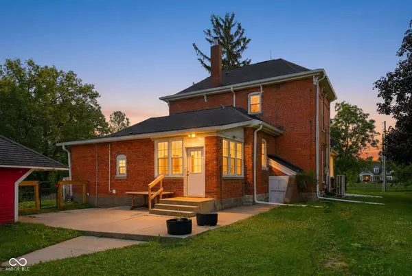 12808 W River Valley RD, Yorktown, IN 47396