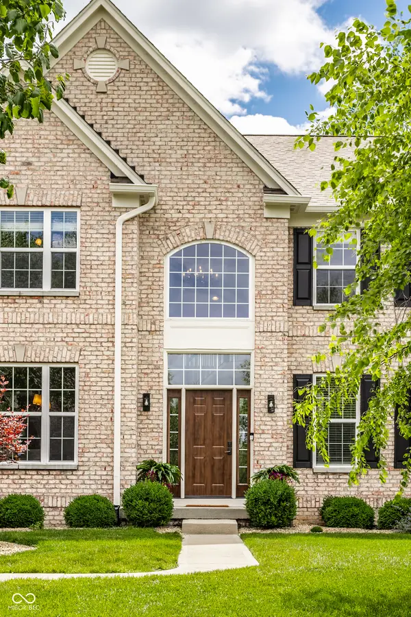 2515 Boylston CT, Zionsville, IN 46077