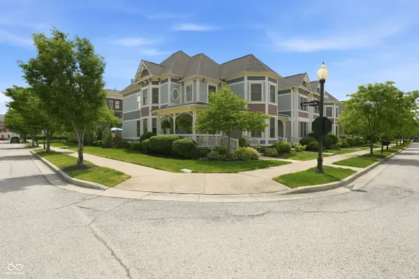 12815 Forsyth ST, Carmel, IN 46032