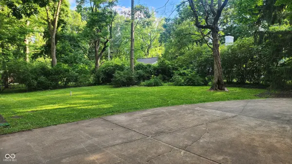 9246 Westfield BLVD, Indianapolis, IN 46240