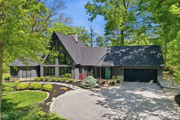 940 Tillson DR, Zionsville, IN 46077
