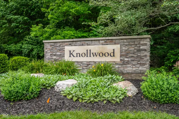 8161 Beech Knoll, Indianapolis, IN 46256