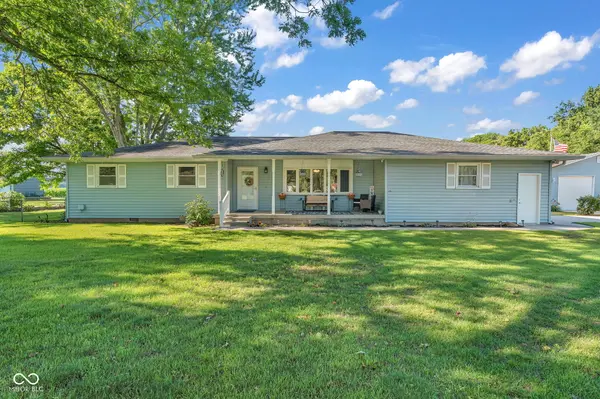 3757 E 73rd 1/2 AVE, Terre Haute, IN 47805