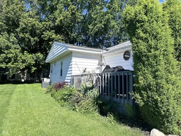 424 2nd ST, Wilkinson, IN 46186