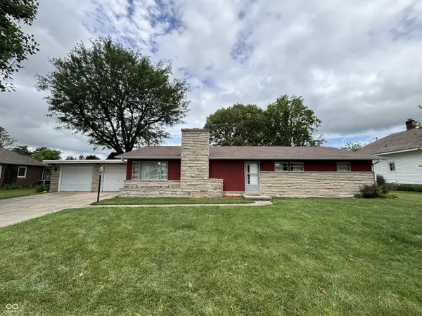 324 Hillcrest AVE, Batesville, IN 47006