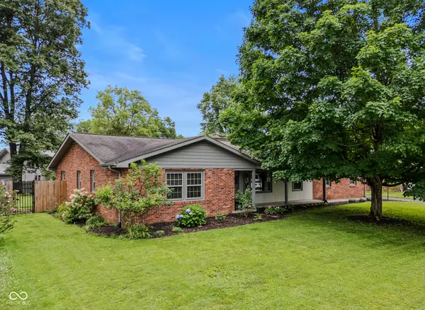 4225 Washington ST, Columbus, IN 47203