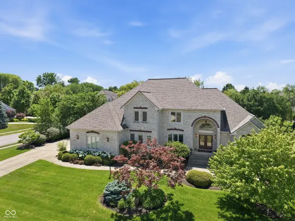 14010 Brookstone DR, Carmel, IN 46032