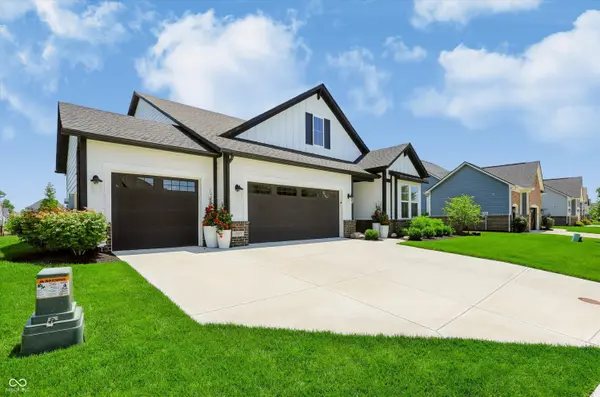 16325 Northwind CT, Westfield, IN 46074