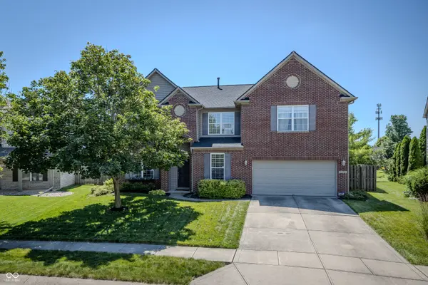 5825 Courtyard CRES, Indianapolis, IN 46234