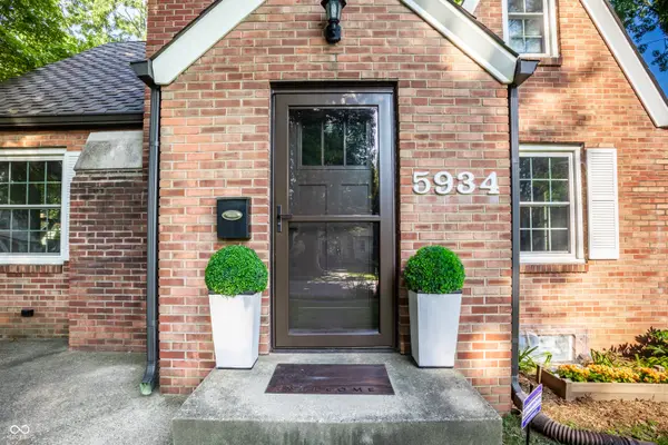 5934 Crittenden AVE, Indianapolis, IN 46220