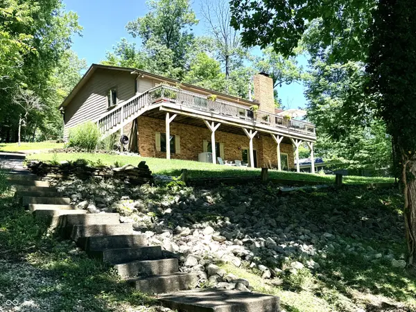 2576 S Glen CV, Martinsville, IN 46151