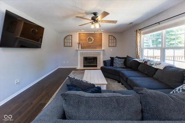 707 Wind Song TRL, Mooresville, IN 46158
