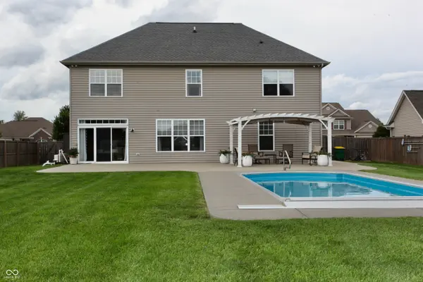 171 Warrington DR, Pittsboro, IN 46167