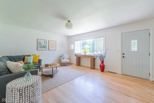 115 E Chester DR, Ellettsville, IN 47429