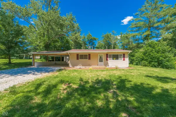 115 E Chester DR, Ellettsville, IN 47429