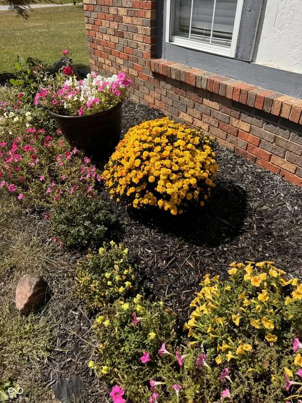 594 Hickory DR, Danville, IN 46122