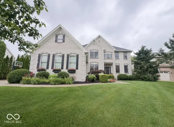 16556 Brookhollow DR,  Westfield,  IN 46062