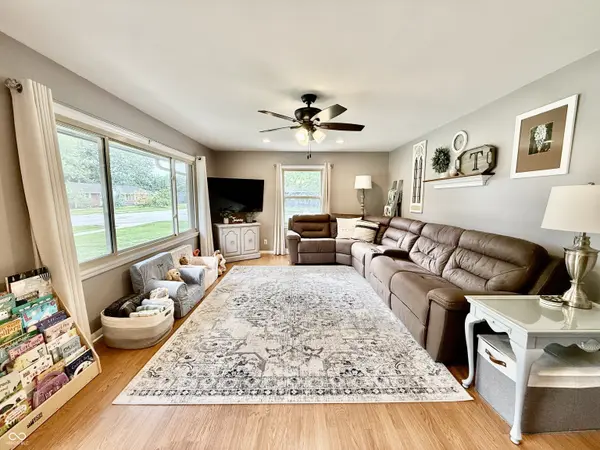 1108 Rogers DR, Plainfield, IN 46168